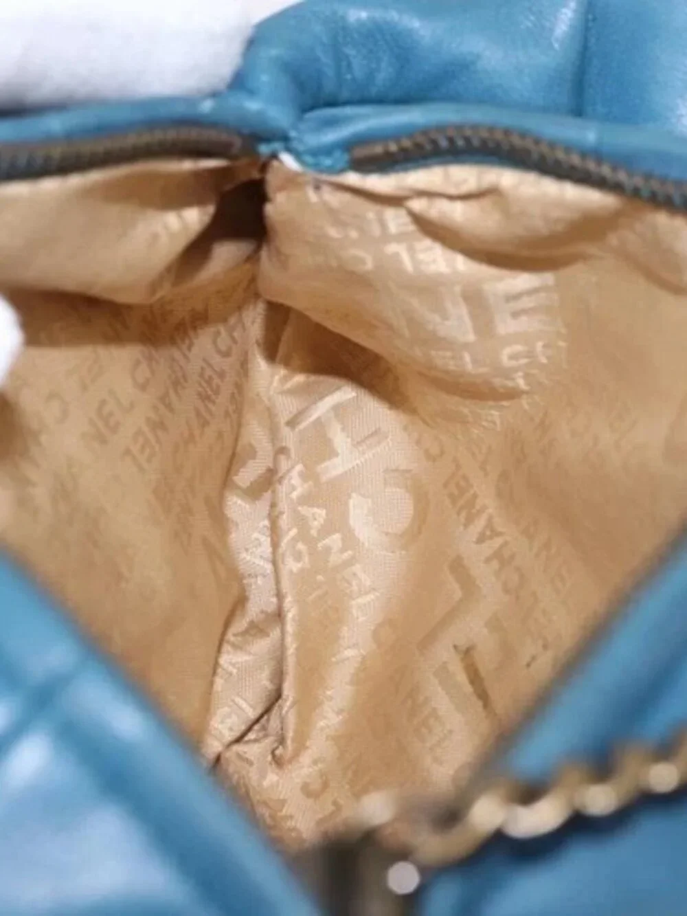 CHANEL Chain Shoulder Bag Lamb Skin Blue Gold CC Auth 185410SAM